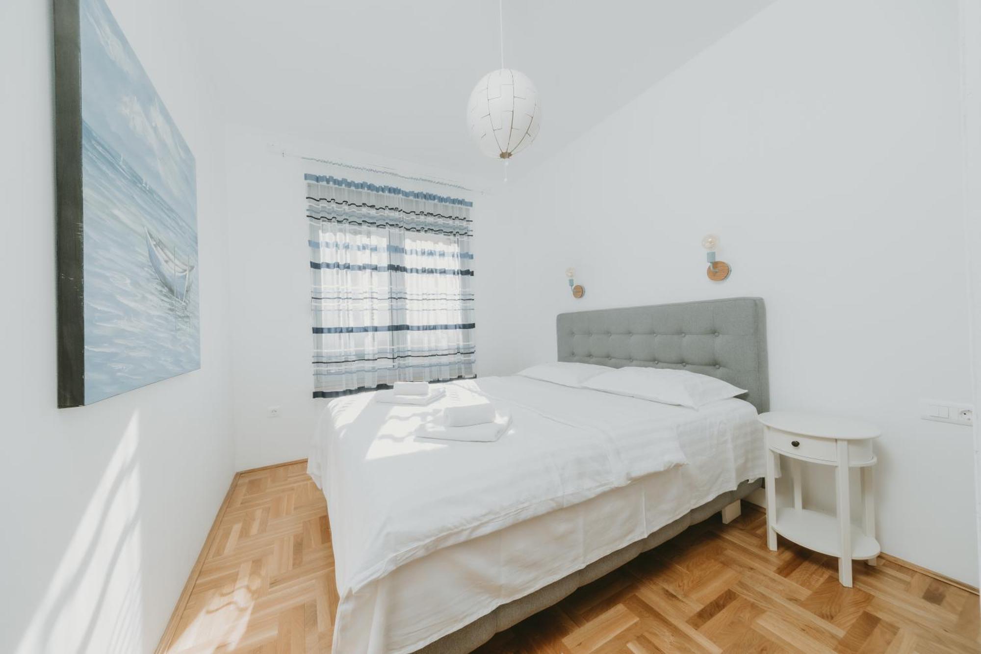 Apartment Modern Spacious Mediterranean New Building 48m2 Flat Free Parking *